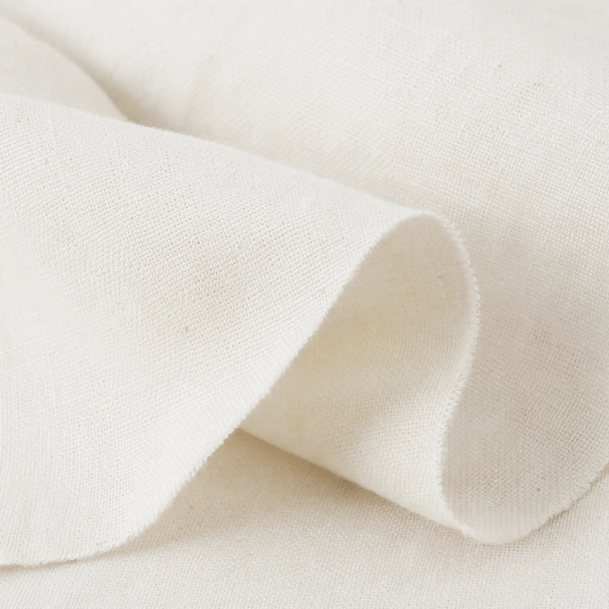 Custom Linen Cordless Roman Shades | USdrapery