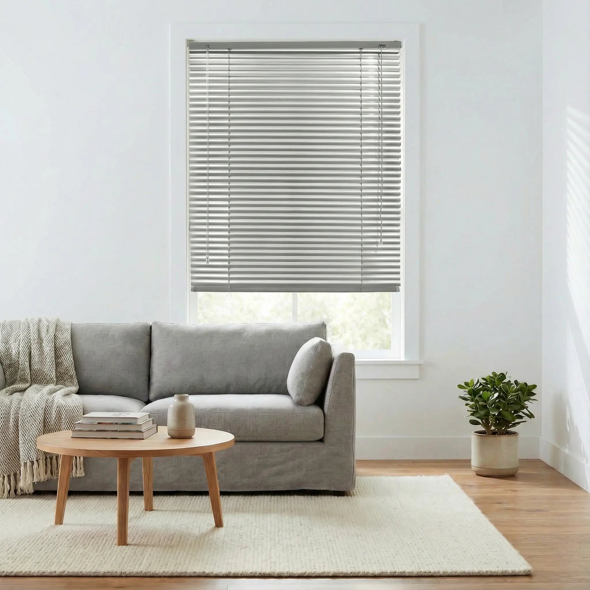 Custom Blinds – Adjustable Light, Privacy Control | USdrapery